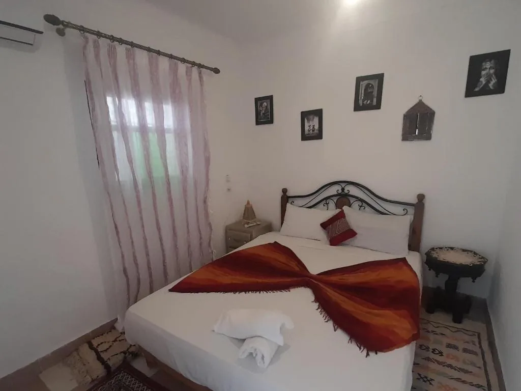 Double Room with Private External Bathroom — Riad Chennaoui